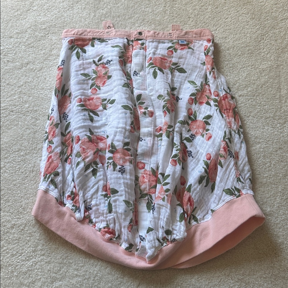 NWOT Little Unicorn Car Seat or Nursing Cover